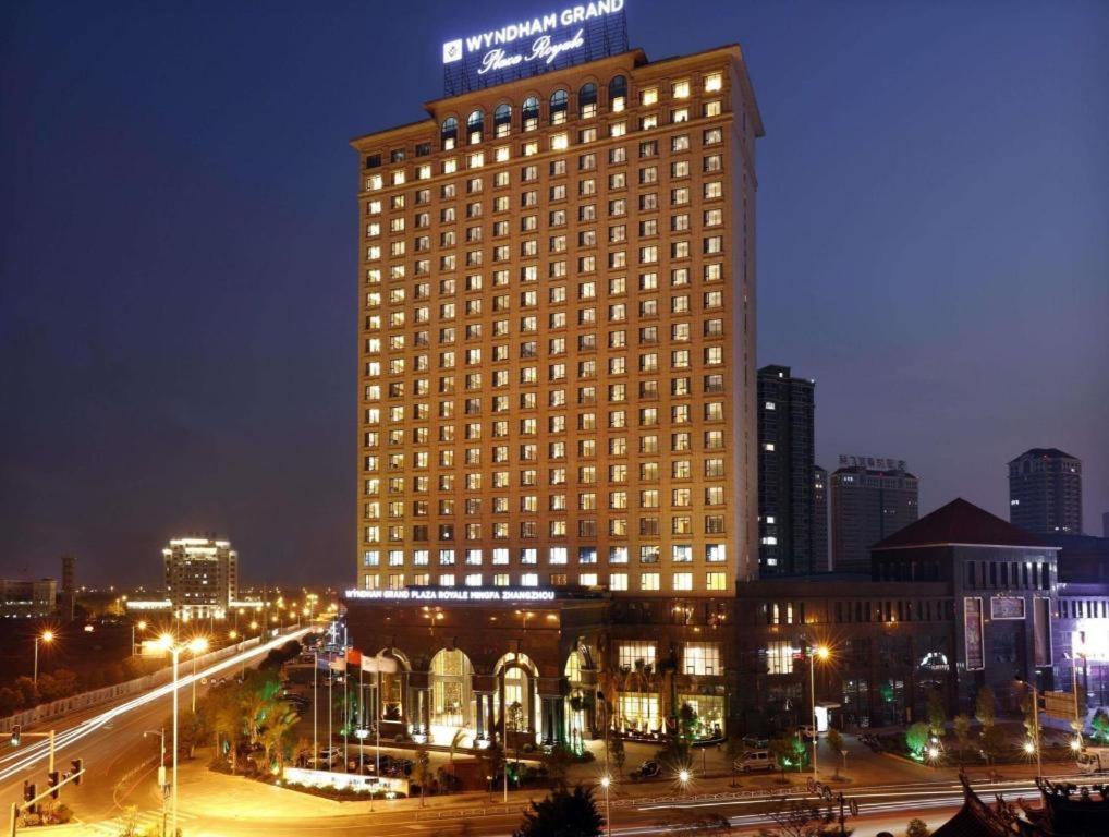 Wyndham Grand Plaza Royale Mingfa Zhangzhou Buitenkant foto